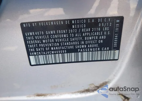 2012 Volkswagen Jetta 2.0L S z USA, uszkodzony, nr VIN 3VW2K7AJ4CM409099